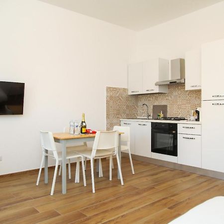 Viriamo House Roma Leilighet Acilia Eksteriør bilde