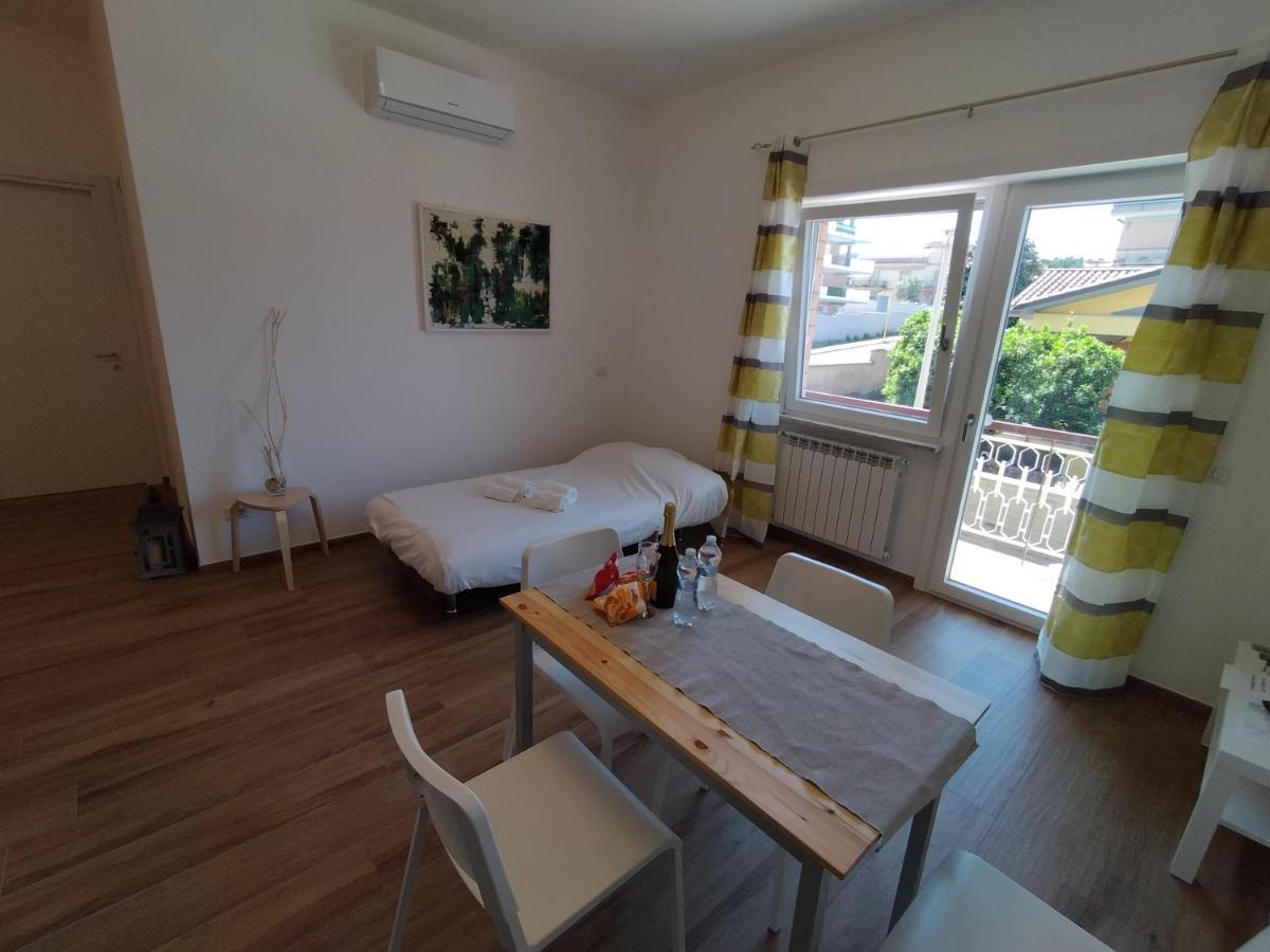 Viriamo House Roma Leilighet Acilia Eksteriør bilde